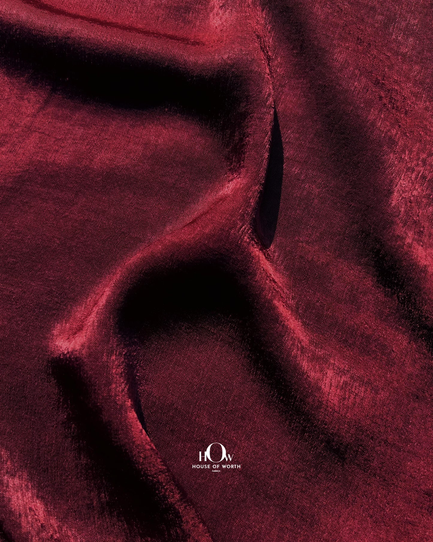 Wholesale velvet satin fabric from China – suitable for boutiques and fashion designers