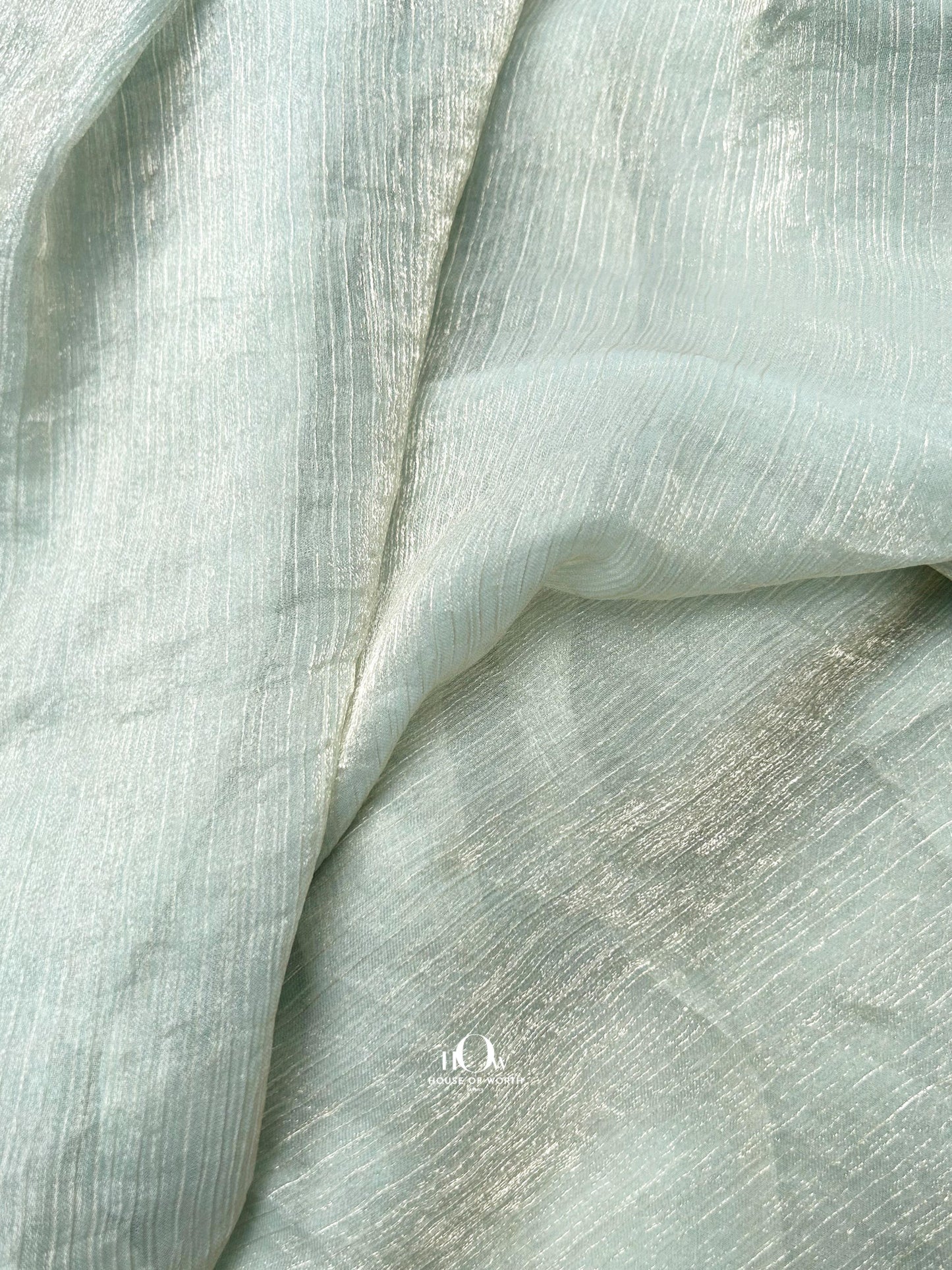Luxury bridal overlays and sarees – wholesale supply in Mumbai and Surat.