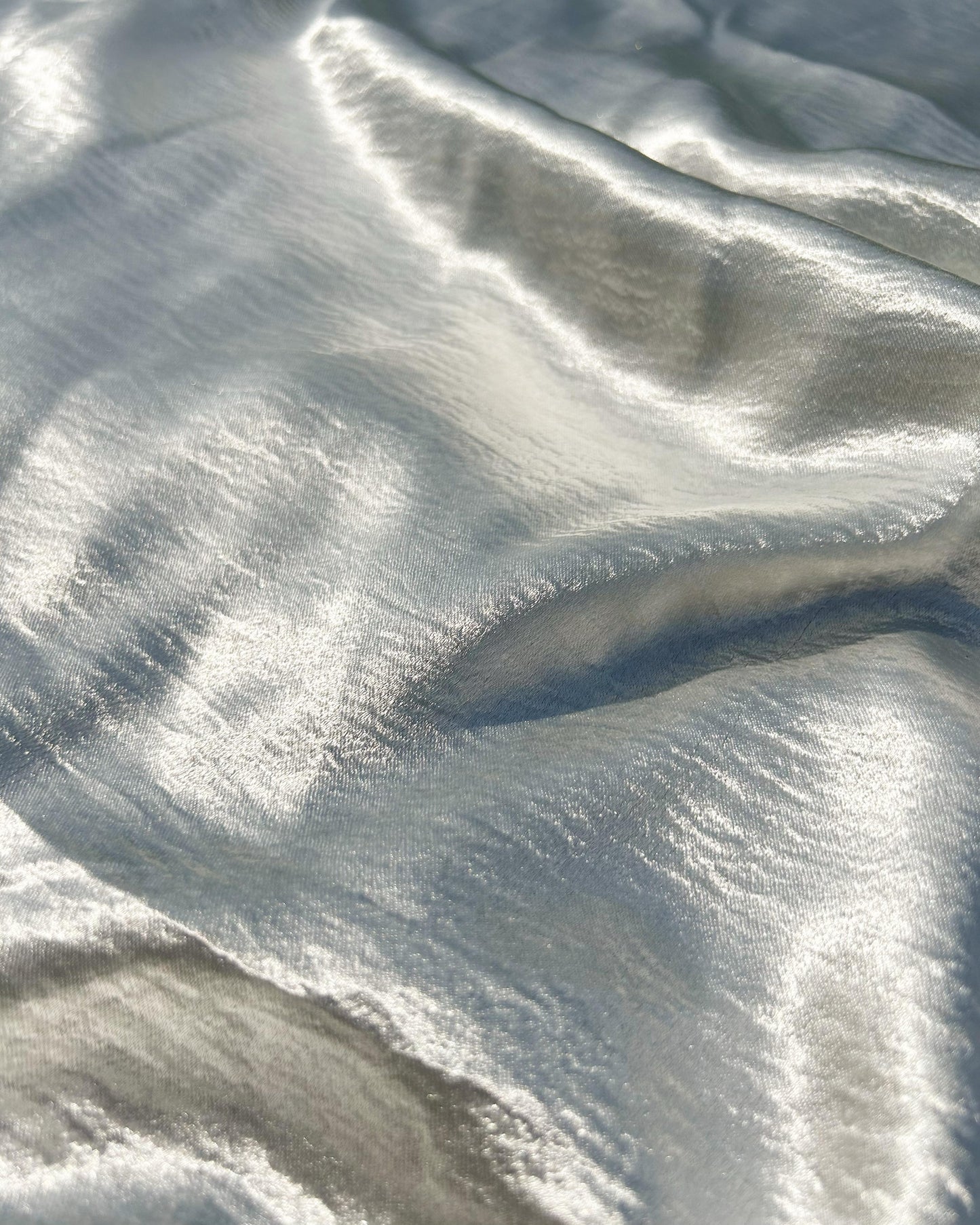 Bridal satin fabric over 150 gsm – sourced from China, available with Bhiwandi fabric importers.