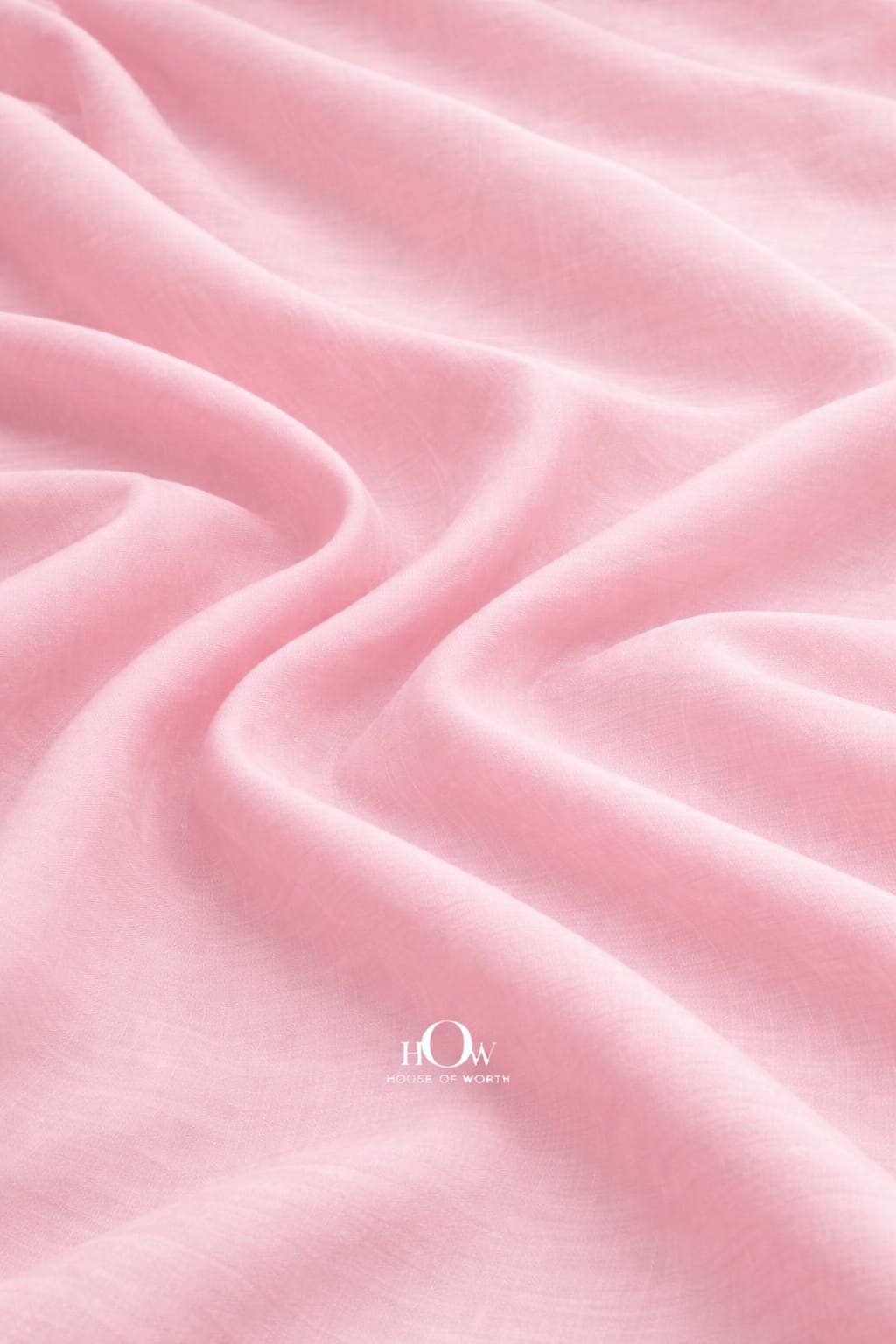 High-quality baby pink cotton poplin fabric for fashion uses