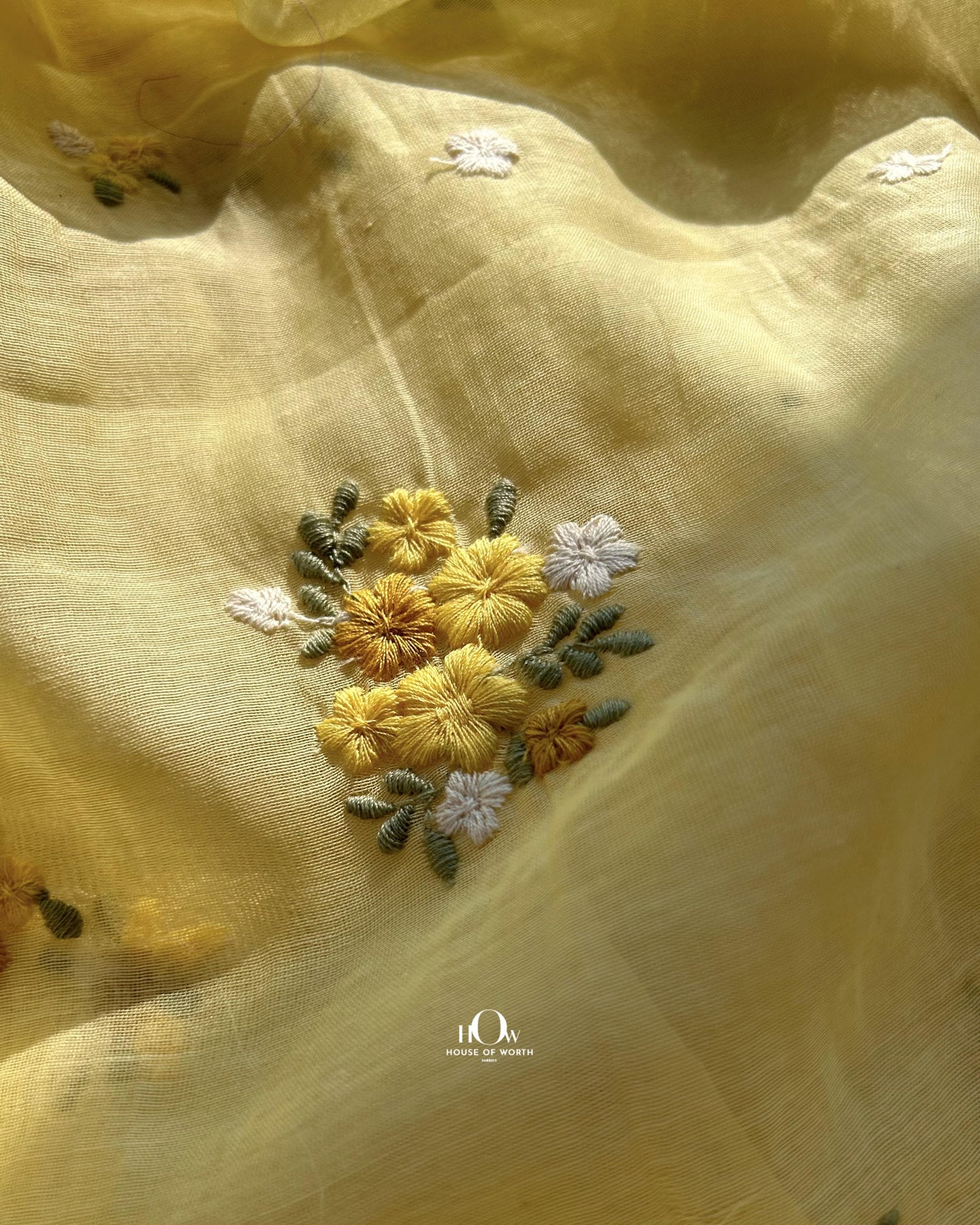 Buy pure Chanderi fabric with floral motifs in bulk – sourced from trusted suppliers in Varanasi and Delhi