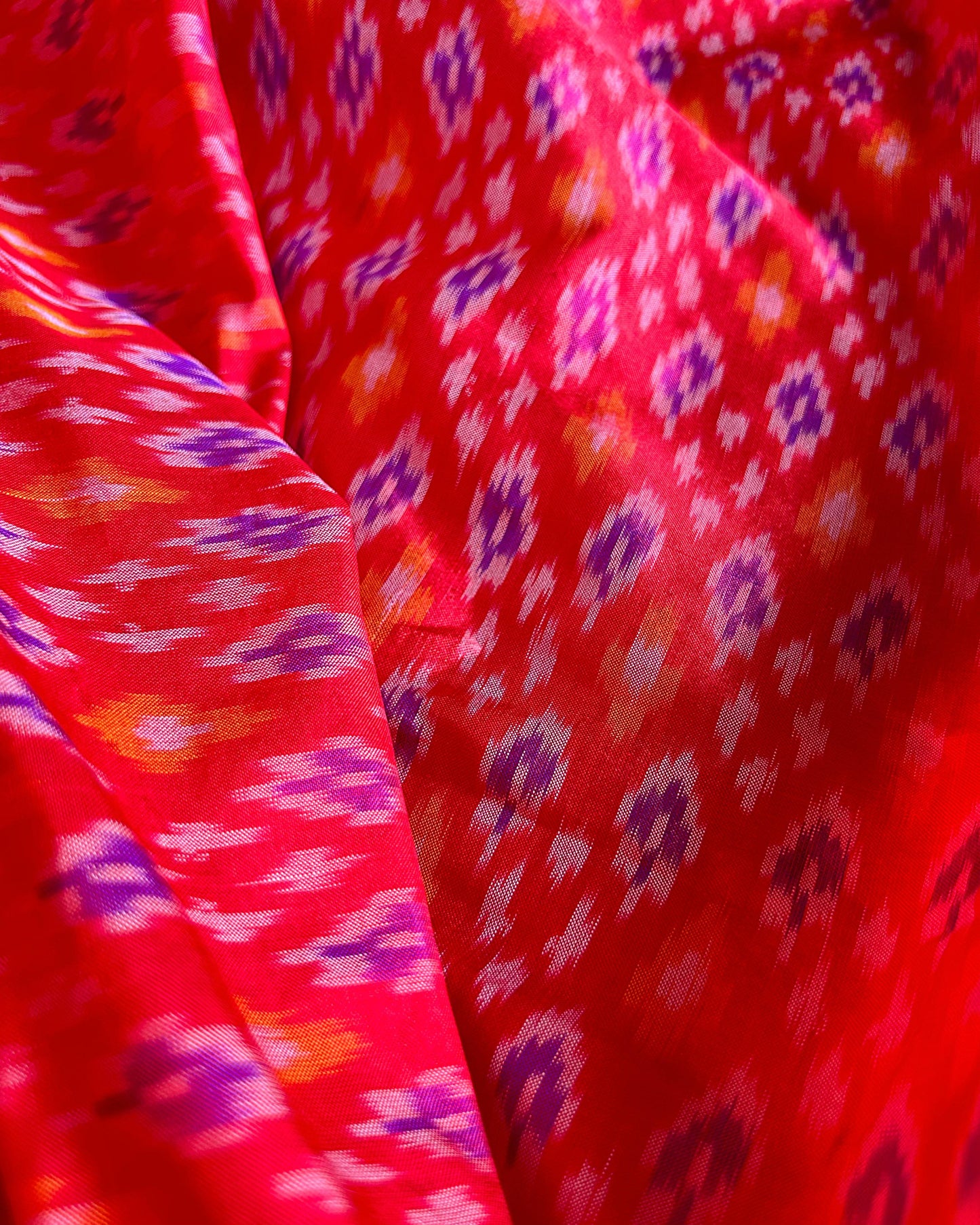 Soft 100% silk ikat kurta fabric – hand-dyed Pochampally double ikat patterns