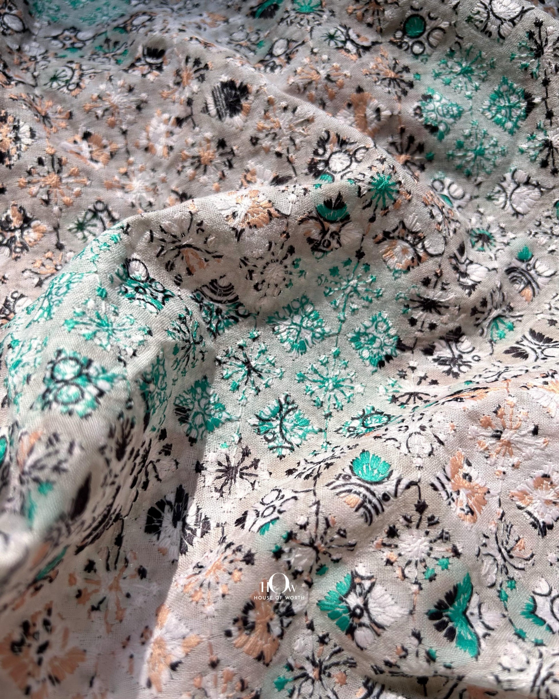 Lightweight Hakuba cotton ideal for women’s wear, available from suppliers in Lucknow
