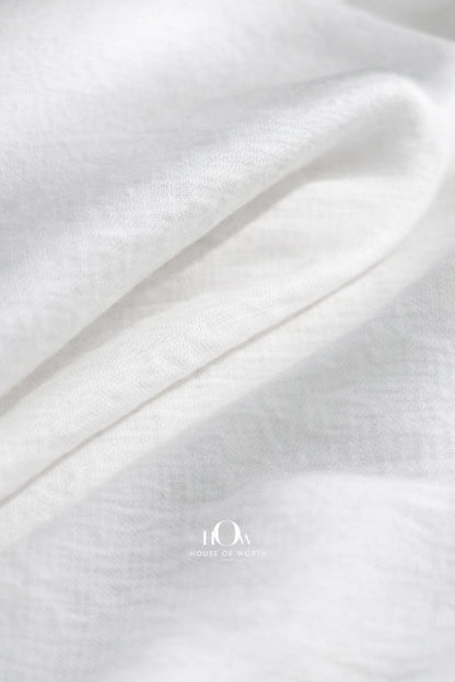Soft breathable muslin fabric for fashion designers