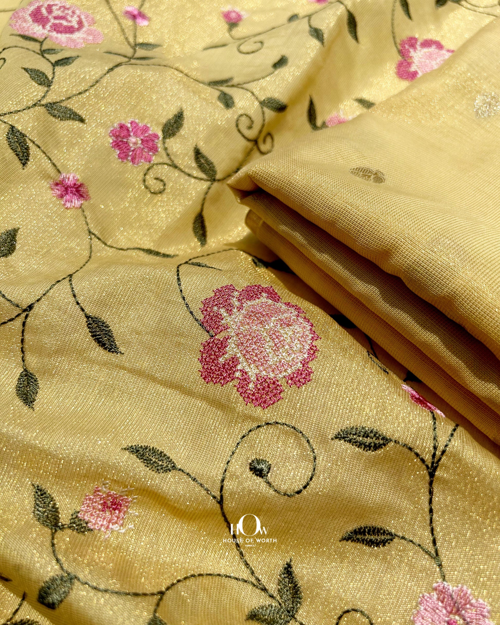 Cotton suit sets for summers. unstitched cotton suit sets.