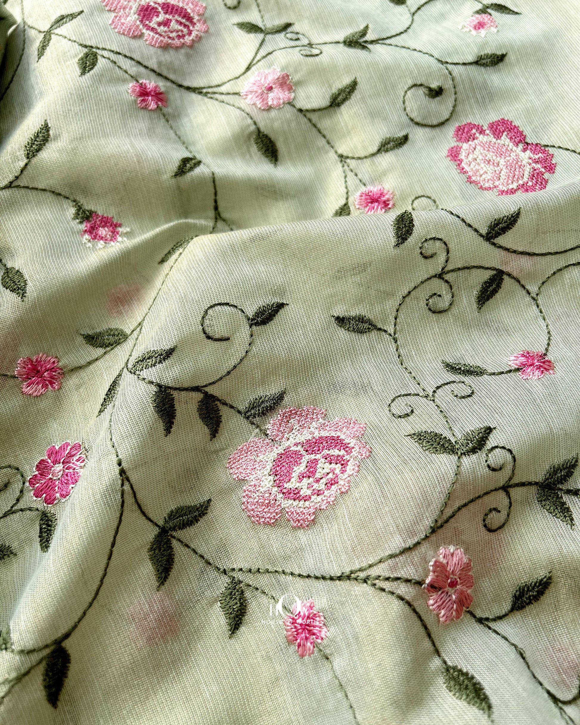 floral cotton tissue suit set for summer . cotton tissue sets for every day wear.