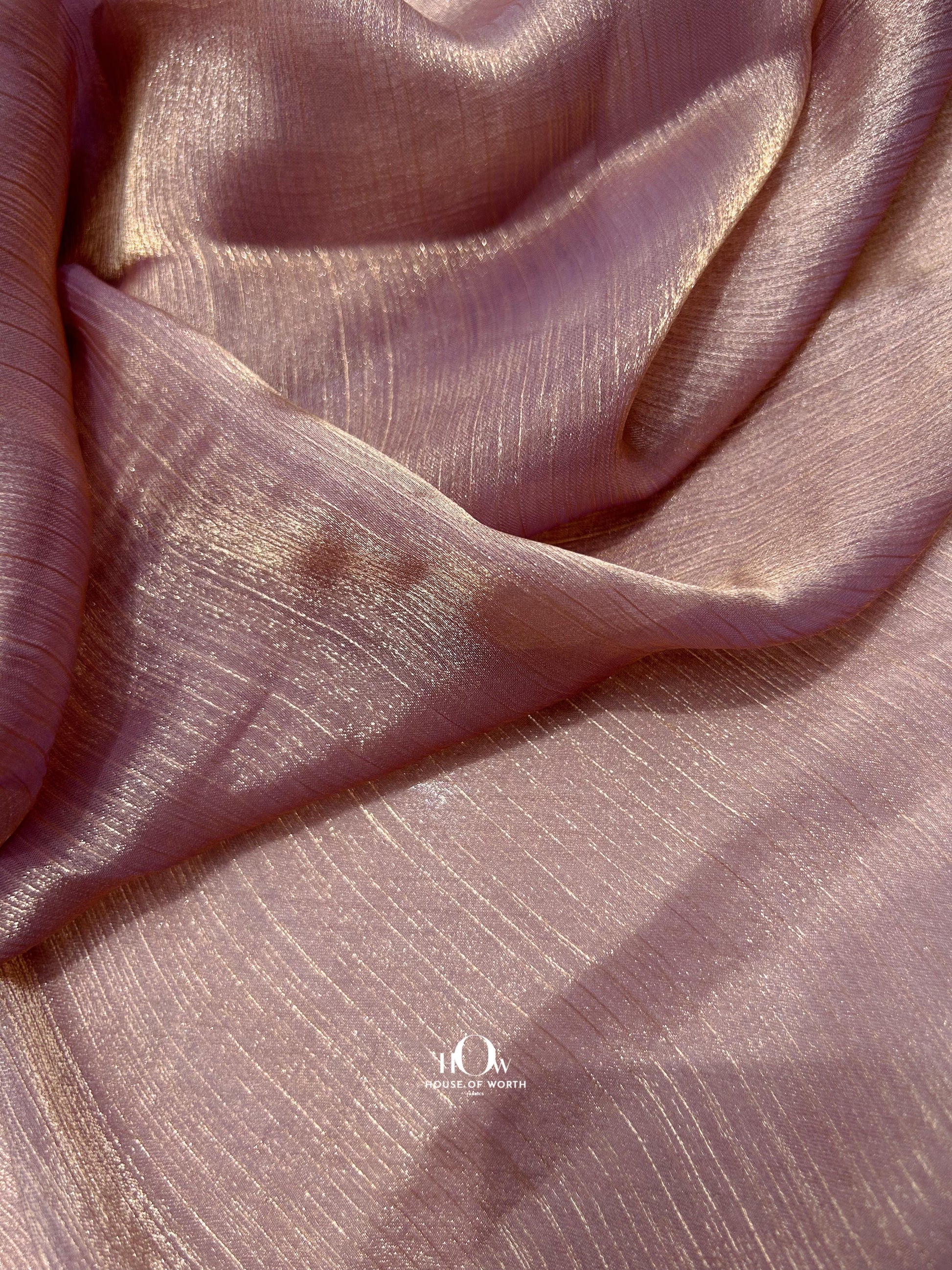 Premium  chiffon for eveningwear and party dresses – bulk stock in Surat and Bhiwandi.