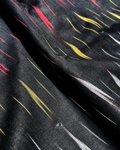 100% cotton ikat fabric in bold weaves – buy online from Surat