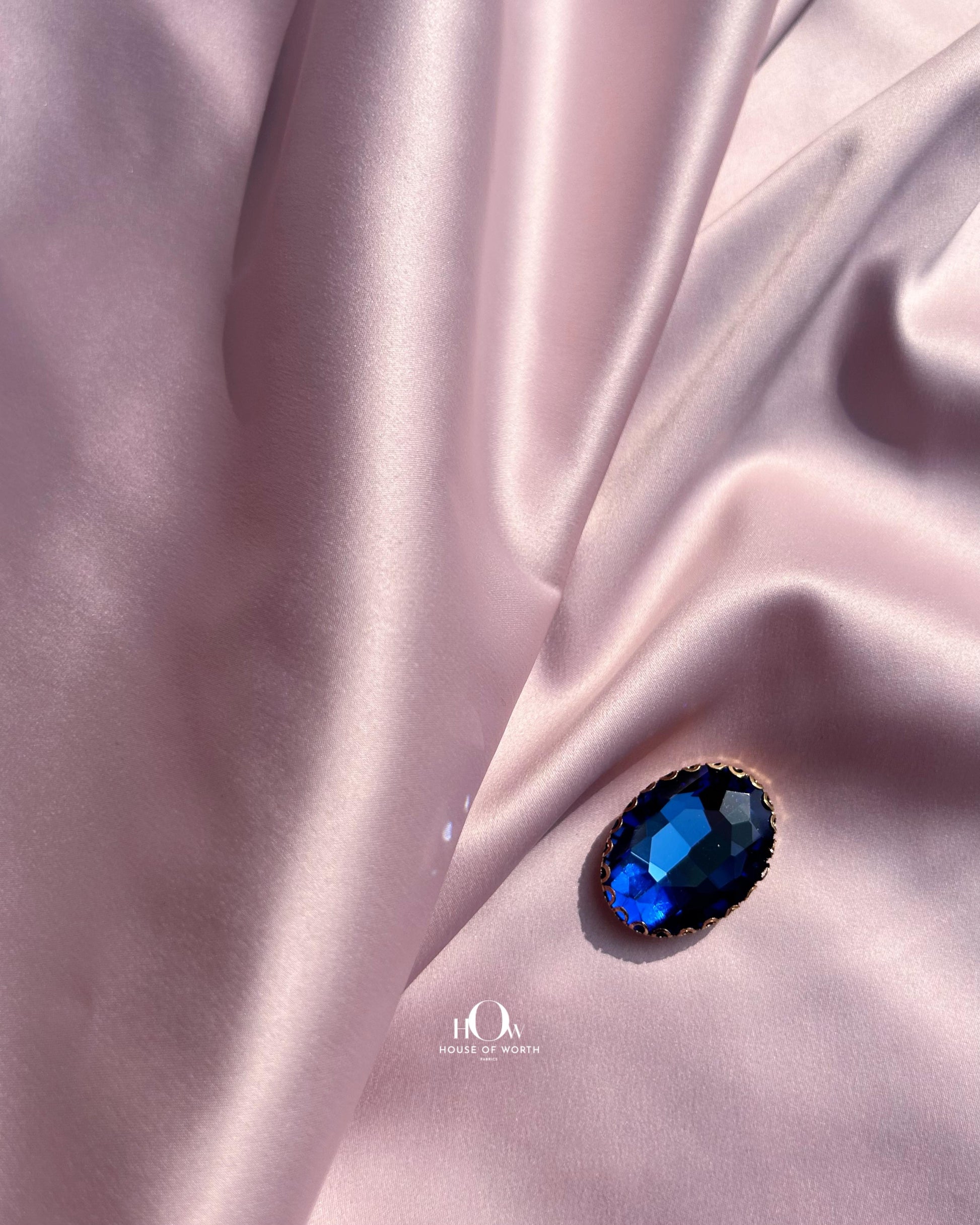 Wholesale stretch satin fabric from China – suitable for boutiques and fashion designers.