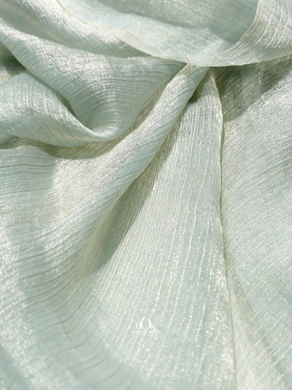 Elegant fabricated chiffon fabric – suitable for dupattas and formal wear, available from Surat traders.