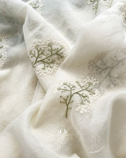 Elegant Mul Chanderi fabric for sarees, kurtas and blouses in an ivory sage palette