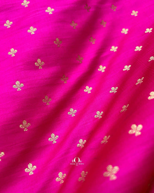Semi Katan silk for fashionable dupattas and ethnic wear – supplied by Delhi fabric suppliers.